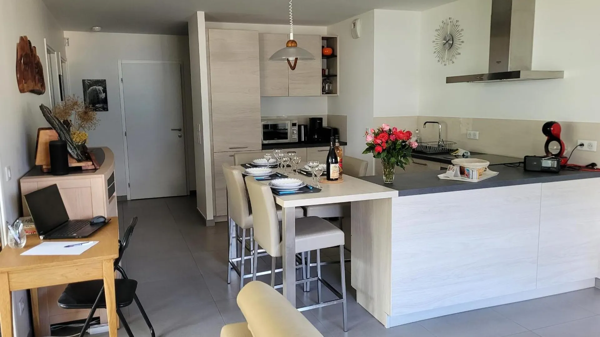Le Tableau Du Lac 507 - 2 Bedrooms Apartment With Lake View Terrace アヌシー フランス